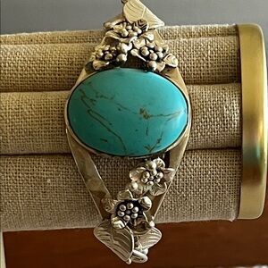 Turquoise and 925 Silver Floral Cuff Bracelet.